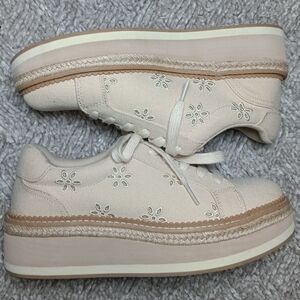 Dolce Vita Beige Floral Sneakers